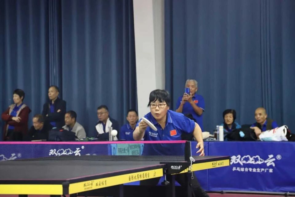 jpocA, borde, 弧圈球