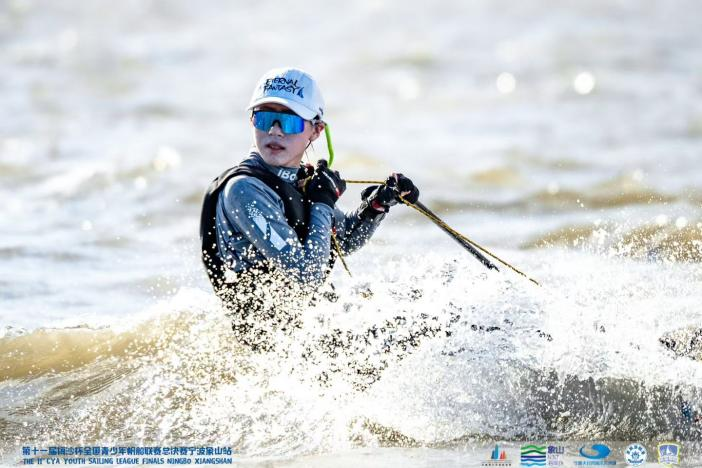 级女子场地, 为国争光, 节的风力下 级女子场地, 为国争光, 节的风力下