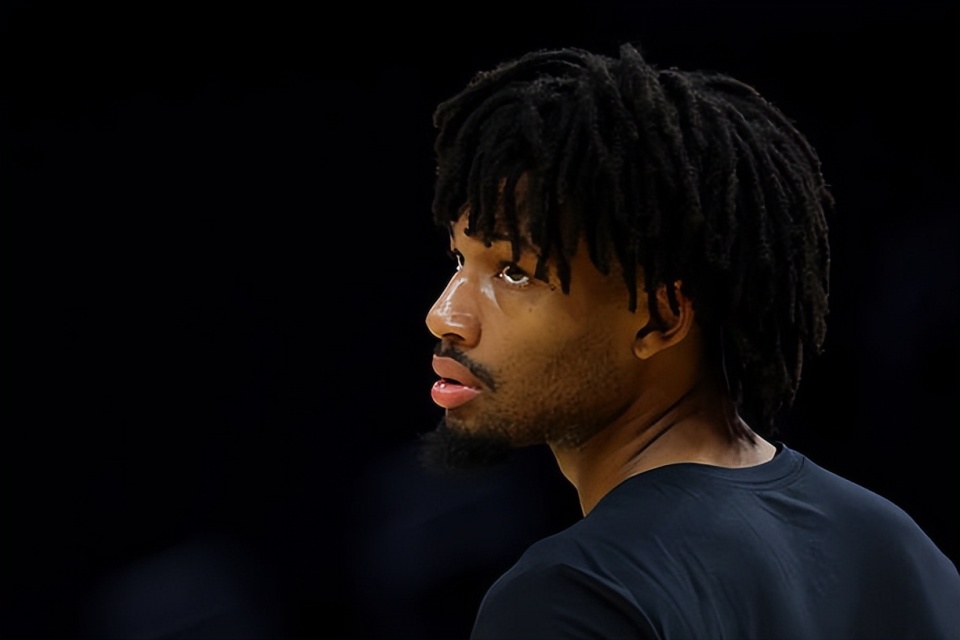 在上赛季的, 的特点 在上赛季的, 的特点