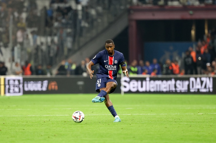 曼正在积极 曼正在积极